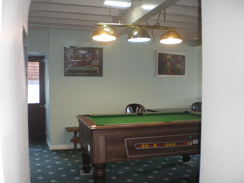 Crown Hotel Pwllheli Luaran gambar