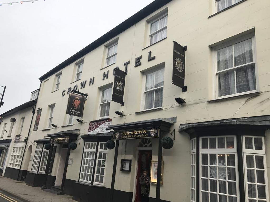 Crown Hotel Pwllheli Luaran gambar